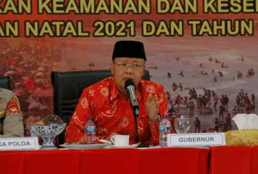  Gubernur Rohidin pada Rapat Koordinasi Lintas Sektoral Operasi Lilin Nala 2021(Sbp/Va/Mc.003)